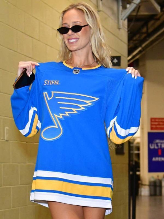 Fever vs Aces Pregame Sophie Cunningham St. Louis Blues Jersey