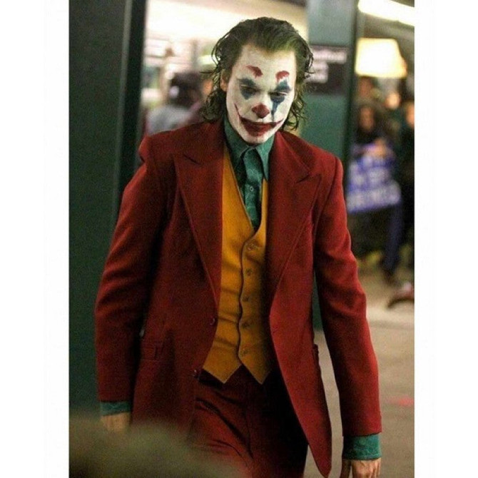 Joker 2019 Arthur Fleck Red Cotton Coat Joker 2019 Arthur Fleck Red Cotton Coat