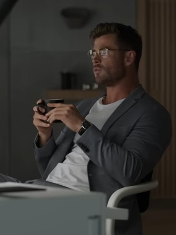 Spiderhead 2022 Chris Hemsworth Grey Blazer