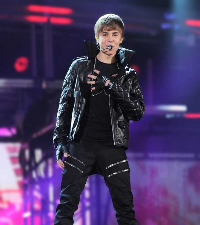 Justin Bieber Grammy Awards Designer Cuffs Black Leather Jacket Justin Bieber Grammy Awards Designer Cuffs Black Leather Jacket