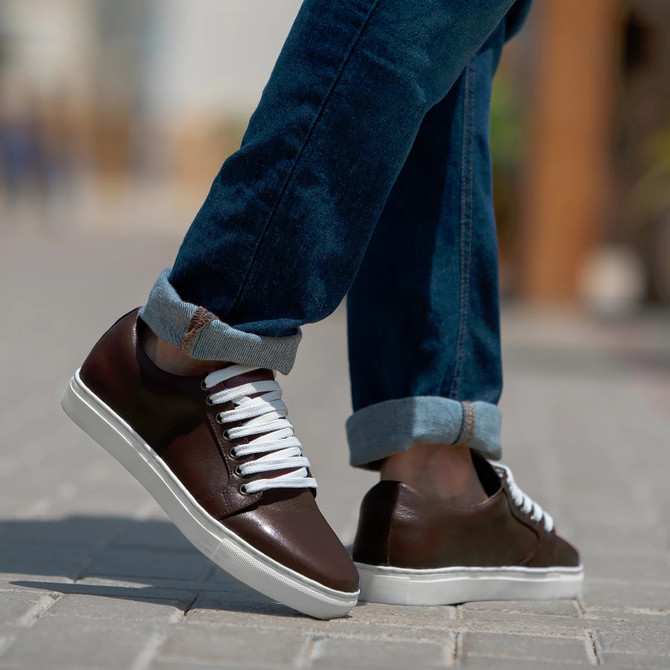 Men's Low Top Maroon Leather Sneakers