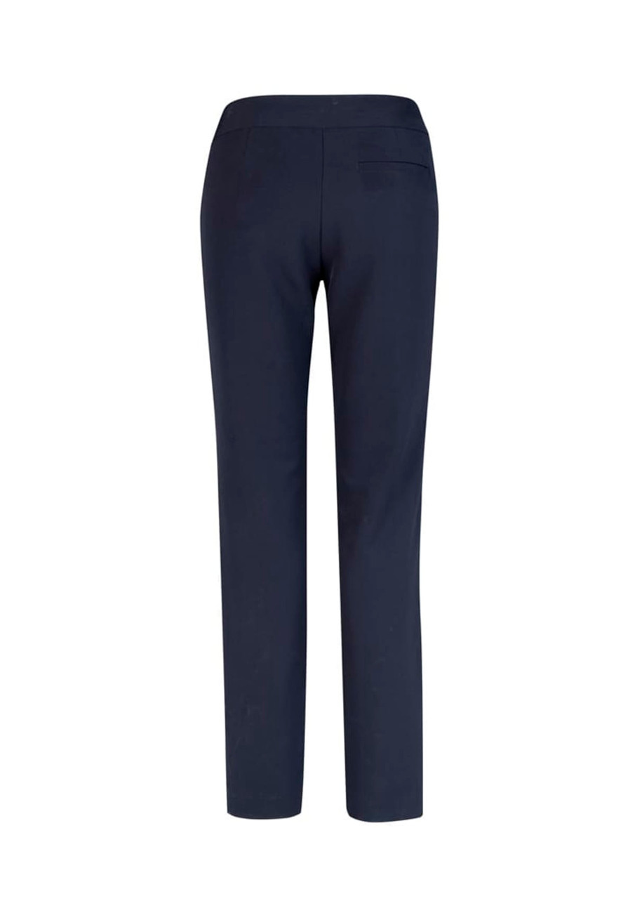 A pair of women's stretch pants in navy, featuring a fitted design and back pockets. Includes a logo.