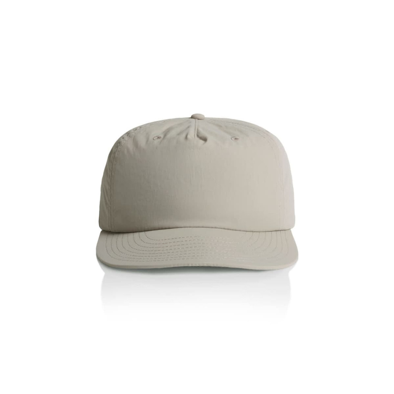 A light grey cap with a curved brim and a logo on the front. A light grey cap with a curved brim and a logo on the front.