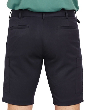 Men's utility cargo shorts in black, featuring two side pockets and two back pockets. Includes a logo on the waistband.