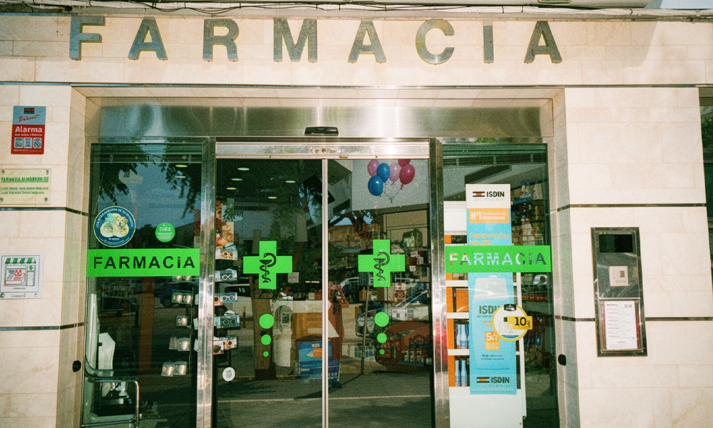 Exterior de la Farmacia Fra, en A Coruña