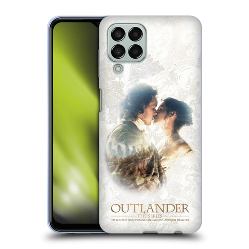Outlander Portraits Claire & Jamie Kiss Soft Gel Case for Samsung Galaxy M33 (2022)