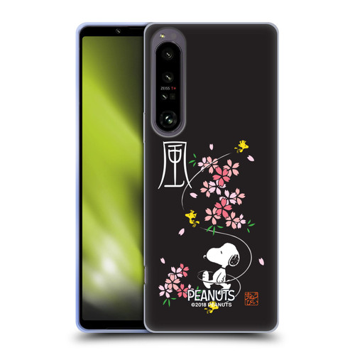 Peanuts Oriental Snoopy Cherry Blossoms Soft Gel Case for Sony Xperia 1 IV
