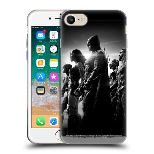 Zack Snyder's Justice League Snyder Cut Character Art Group Soft Gel Case for Apple iPhone 7 / 8 / SE 2020 & 2022
