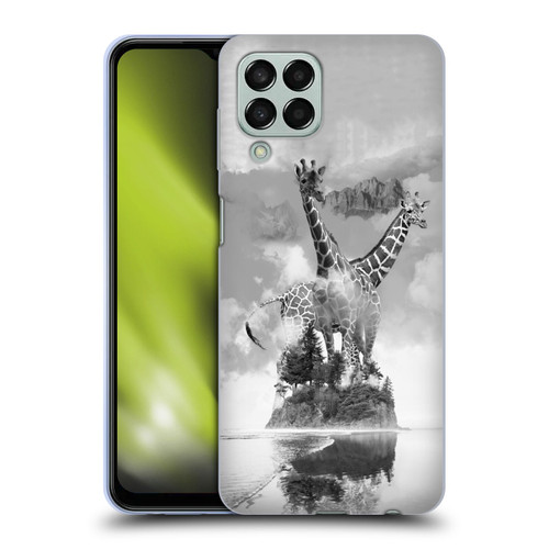 Dave Loblaw Animals Giraffe In The Mist Soft Gel Case for Samsung Galaxy M33 (2022)