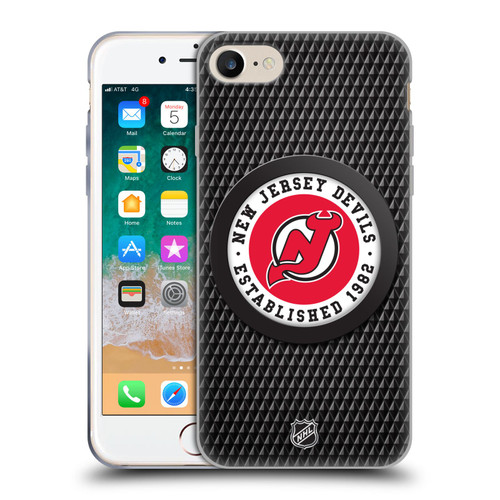 NHL New Jersey Devils Puck Texture Soft Gel Case for Apple iPhone 7 / 8 / SE 2020 & 2022