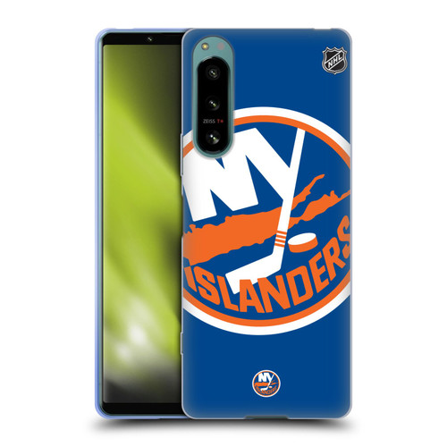 NHL New York Islanders Oversized Soft Gel Case for Sony Xperia 5 IV