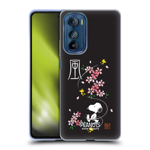 Peanuts Oriental Snoopy Cherry Blossoms Soft Gel Case for Motorola Edge 30