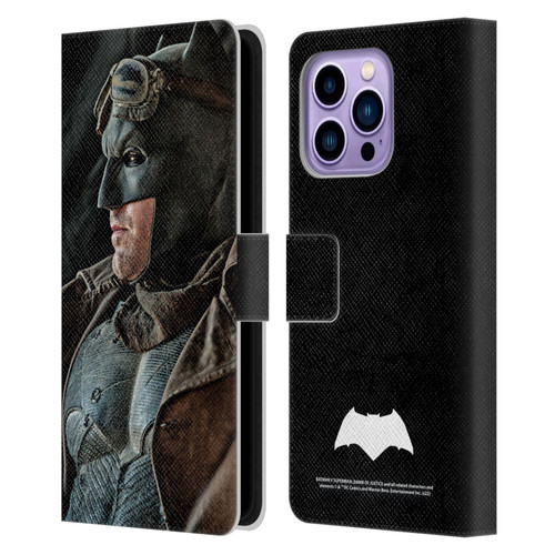 Batman V Superman: Dawn of Justice Graphics Batman Leather Book Wallet Case Cover For Apple iPhone 14 Pro Max
