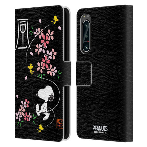 Peanuts Oriental Snoopy Cherry Blossoms Leather Book Wallet Case Cover For Sony Xperia 5 IV