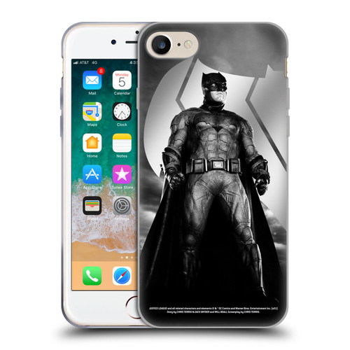 Zack Snyder's Justice League Snyder Cut Character Art Batman Soft Gel Case for Apple iPhone 7 / 8 / SE 2020 & 2022