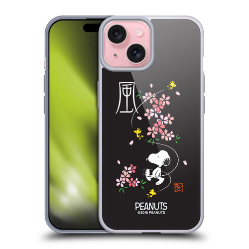 Peanuts Oriental Snoopy Cherry Blossoms Soft Gel Case for Apple iPhone 15