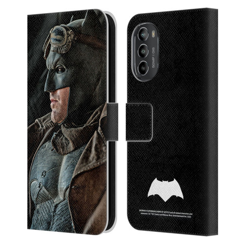 Batman V Superman: Dawn of Justice Graphics Batman Leather Book Wallet Case Cover For Motorola Moto G82 5G