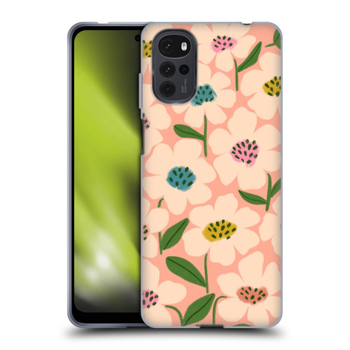 Gabriela Thomeu Floral Blossom Soft Gel Case for Motorola Moto G22