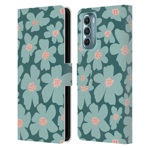 Gabriela Thomeu Retro Daisy Green Leather Book Wallet Case Cover For Motorola Moto G Stylus 5G (2022)