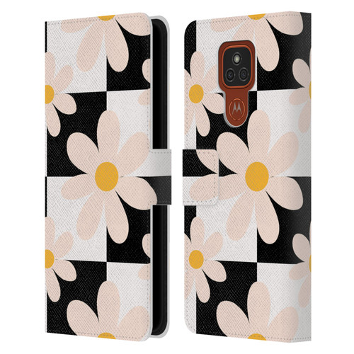 Gabriela Thomeu Retro Black & White Checkered Daisies Leather Book Wallet Case Cover For Motorola Moto E7 Plus