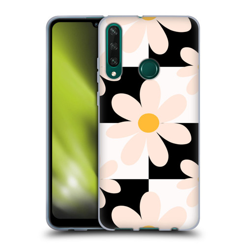 Gabriela Thomeu Retro Black & White Checkered Daisies Soft Gel Case for Huawei Y6p