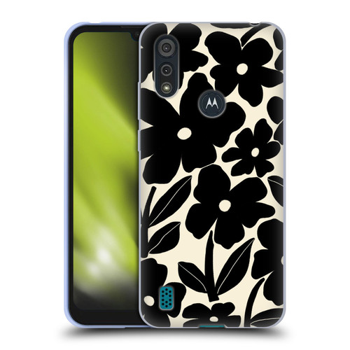 Gabriela Thomeu Retro Black And White Groovy Soft Gel Case for Motorola Moto E6s (2020)