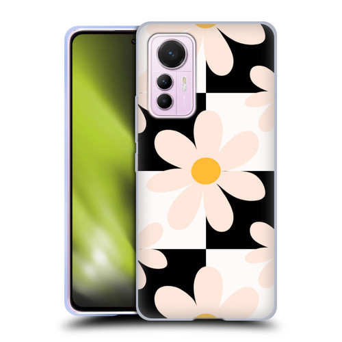 Gabriela Thomeu Retro Black & White Checkered Daisies Soft Gel Case for Xiaomi 12 Lite