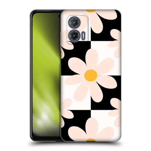 Gabriela Thomeu Retro Black & White Checkered Daisies Soft Gel Case for Motorola Moto G73 5G