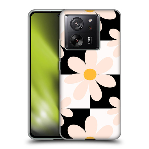 Gabriela Thomeu Retro Black & White Checkered Daisies Soft Gel Case for Xiaomi 13T 5G / 13T Pro 5G