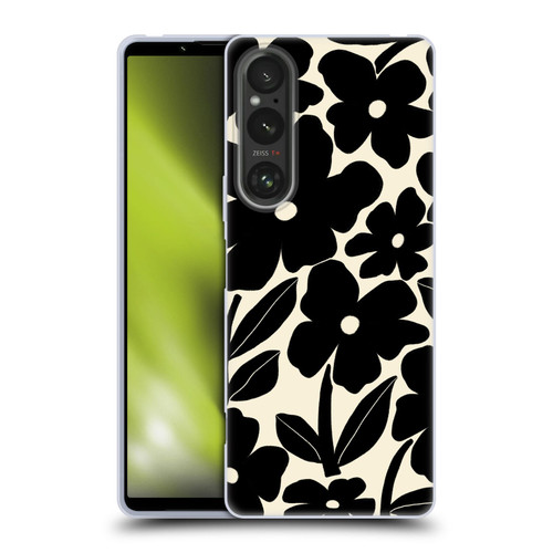 Gabriela Thomeu Retro Black And White Groovy Soft Gel Case for Sony Xperia 1 V 5G