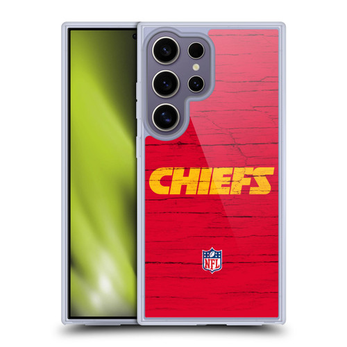NFL Kansas City Chiefs Logo Distressed Look Soft Gel Case for Samsung Galaxy S25 Ultra & MagSafe