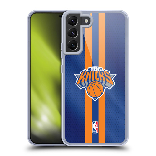 NBA New York Knicks Stripes Soft Gel Case for Samsung Galaxy S22+ 5G & MagSafe
