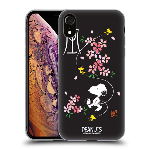 Peanuts Oriental Snoopy Cherry Blossoms Soft Gel Case for Apple iPhone XR