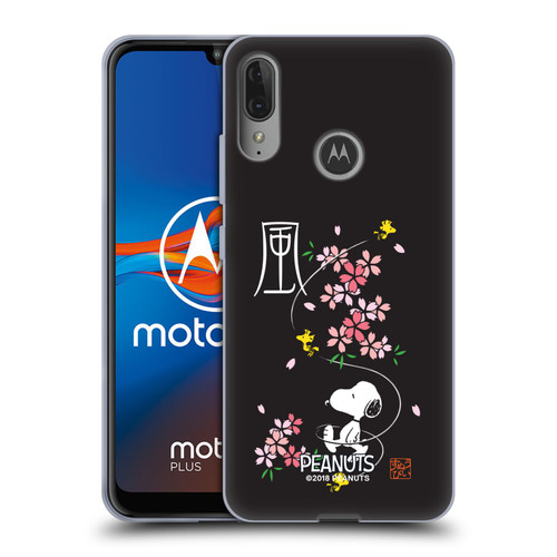 Peanuts Oriental Snoopy Cherry Blossoms Soft Gel Case for Motorola Moto E6 Plus