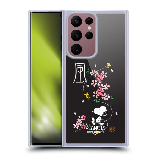 Peanuts Oriental Snoopy Cherry Blossoms Soft Gel Case for Samsung Galaxy S22 Ultra 5G
