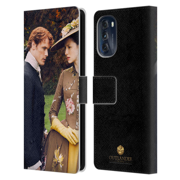 Outlander Characters Jamie And Claire Leather Book Wallet Case Cover For Motorola Moto G (2022)