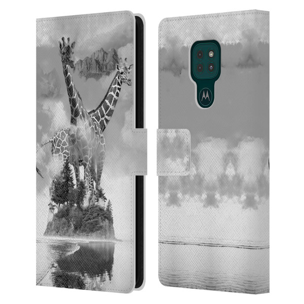 Dave Loblaw Animals Giraffe In The Mist Leather Book Wallet Case Cover For Motorola Moto G9 Play