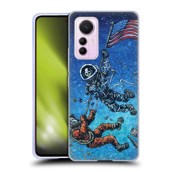 David Lozeau Skeleton Grunge Astronaut Battle Soft Gel Case for Xiaomi 12 Lite