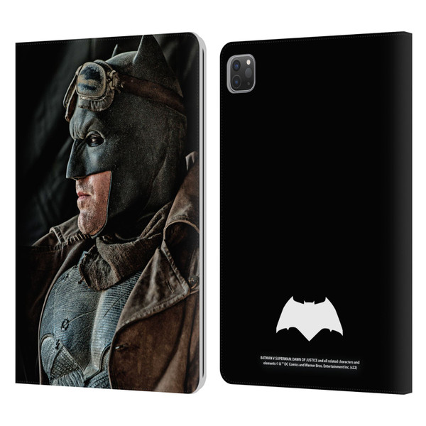 Batman V Superman: Dawn of Justice Graphics Batman Leather Book Wallet Case Cover For Apple iPad Pro 11 2020 / 2021 / 2022