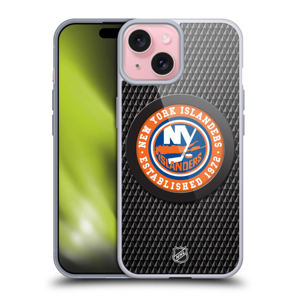 NHL New York Islanders Puck Texture Soft Gel Case for Apple iPhone 15