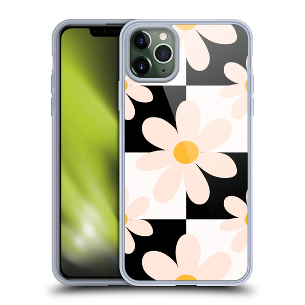 Gabriela Thomeu Retro Black & White Checkered Daisies Soft Gel Case for Apple iPhone 11 Pro Max