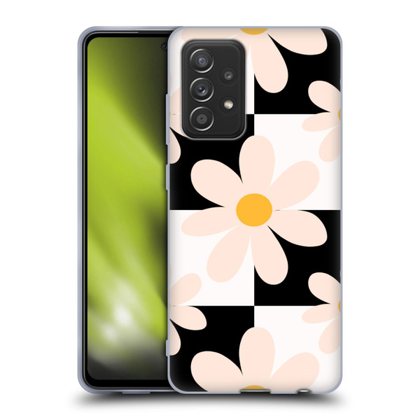 Gabriela Thomeu Retro Black & White Checkered Daisies Soft Gel Case for Samsung Galaxy A52 / A52s / 5G (2021)