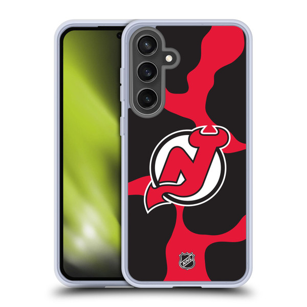 NHL New Jersey Devils Cow Pattern Soft Gel Case for Samsung Galaxy S24 FE