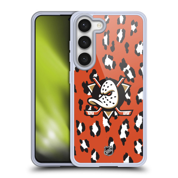NHL Anaheim Ducks Leopard Pattern Soft Gel Case for Samsung Galaxy S23 5G & MagSafe