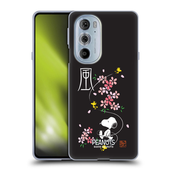 Peanuts Oriental Snoopy Cherry Blossoms Soft Gel Case for Motorola Edge X30