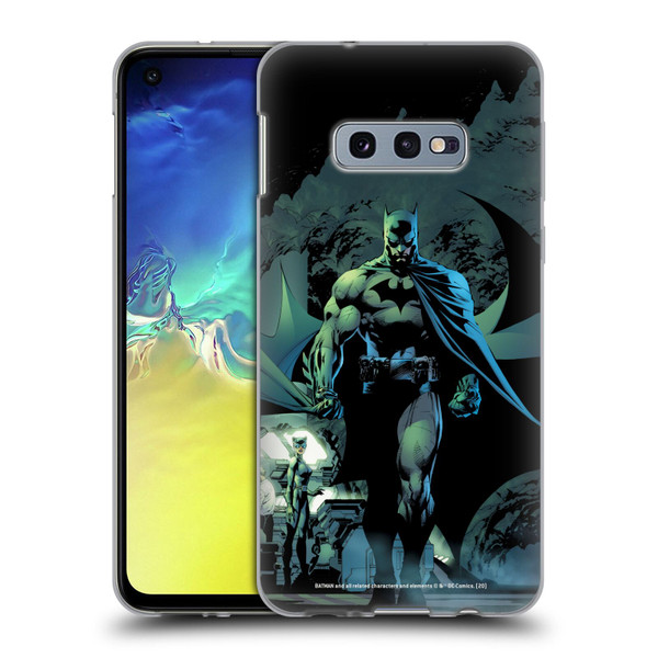 Batman DC Comics Iconic Comic Book Costumes Hush Catwoman Soft Gel Case for Samsung Galaxy S10e