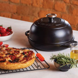 Le Creuset 1.75 qt. Bread Oven Le Creuset 1.75 qt. Bread Oven