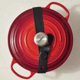Le Creuset Silicone Travel Latch - Cerise Le Creuset Silicone Travel Latch - Cerise