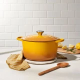 Le Creuset Signature Round 6.5 qt. Deep Oven