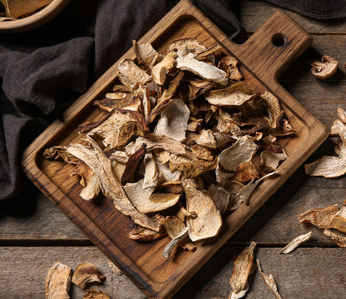 Dried Umami Mushroom Mix - April